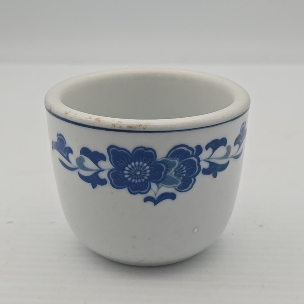 Guoguang Porcelain Sake Cup Teacup Blue White China Star Floral VTG